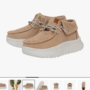 Hey Dude Shoes Size 8